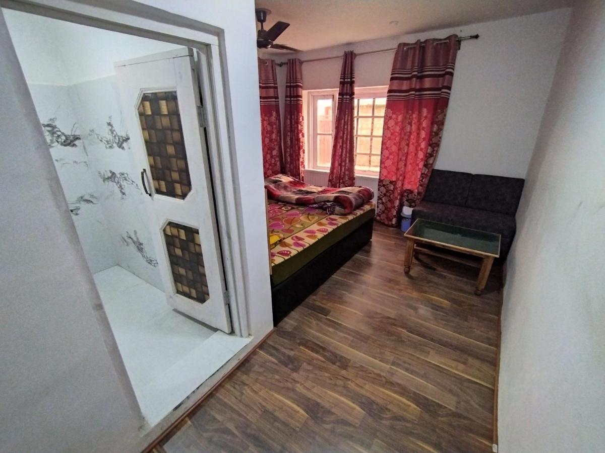 The Gulmarg Gateway Resort Сринагар Экстерьер фото